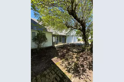 930 N Garibaldi Avenue, Washington Twp, PA 18013 - Photo 5