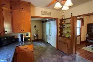 930 N Garibaldi Ave, Washington Twp, PA 18013 - Photo 21