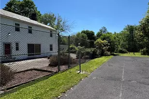 930 N Garibaldi Ave, Washington Twp, PA 18013 - Photo 7