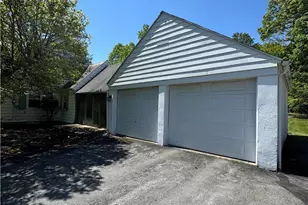 930 N Garibaldi Ave, Washington Twp, PA 18013 - Photo 13