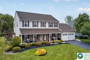 9580 Sleepy Hollow Ln, Upper Macungie Township, PA 18031 - Photo 3