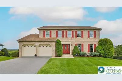216 Memorial Drive, Bath, PA 18014 - Photo 1