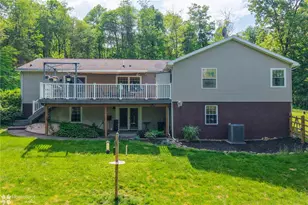 164 Hardt Hill Rd, Bechtelsville Boro, PA 19505 - Photo 5
