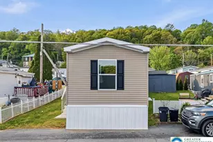 1414 Susquehanna St, Salisbury Township, PA 18103 - Photo 1