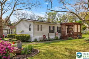 17 Valley View Dr, Moore Township, PA 18014 - Photo 1
