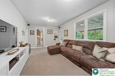 4493 Spring Drive, Upper Saucon Township, PA 18034 - Photo 11
