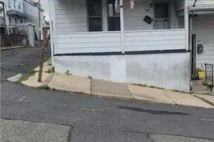 322 W Race St, Pottsville, PA 17901 - Photo 1