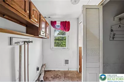 77 Avenue A, Palmerton Boro, PA 18071 - Photo 13