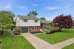 1936 Kingsley Dr, Bethlehem City, PA 18018 - Photo 1