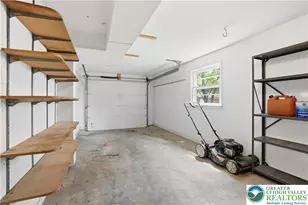 1936 Kingsley Dr, Bethlehem City, PA 18018 - Photo 33