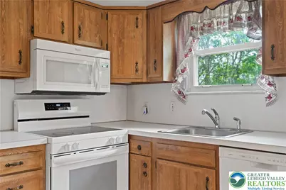 5131 Fairlawn Road, Upper Saucon Township, PA 18034 - Photo 15