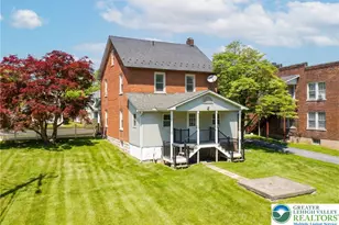 32 E Center St, Nazareth, PA 18064 - Photo 11