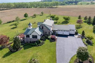 5136 Old Carriage Rd, East Allen Township, PA 18067 - Photo 3