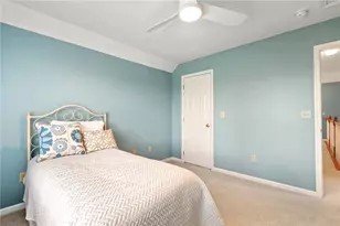 1880 Hamilton Dr, Lower Milford Township, PA 18036 - Photo 29