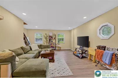 867 N Polk, Allentown City, PA 18109 - Photo 9