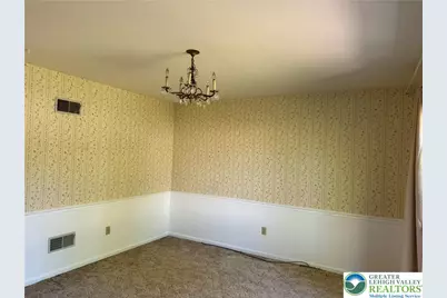 1929 Earls Court, Salisbury Township, PA 18103 - Photo 5