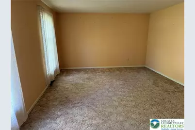 1929 Earls Court, Salisbury Township, PA 18103 - Photo 9