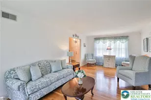 1920 Ravenwood Dr, Bethlehem City, PA 18018 - Photo 11
