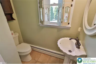 1920 Ravenwood Drive, Bethlehem City, PA 18018 - Photo 15