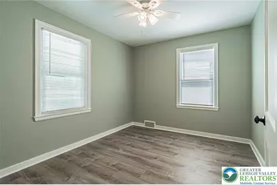 178 W Berger Street, Emmaus Boro, PA 18049 - Photo 17