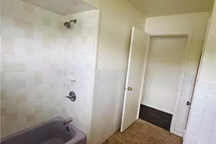 1337 W Livingston, Allentown City, PA 18102 - Photo 7