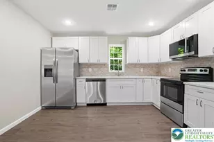 453 S Walnut St, Slatington Boro, PA 18080 - Photo 7