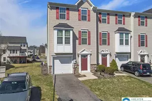 10 White Rose Lane, Palmer Twp, PA 18045 - Photo 3