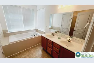 8507 Putnam Court, Upper Macungie Township, PA 18031 - Photo 23