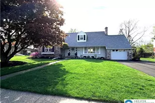 389 Barrett Rd, Emmaus Boro, PA 18049 - Photo 1