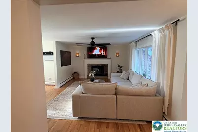 389 Barrett Road, Emmaus Boro, PA 18049 - Photo 9