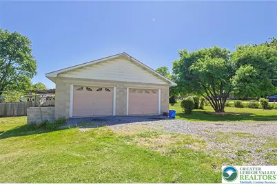 1131 E Lizard Creek Road, East Penn Twp, PA 18235 - Photo 5