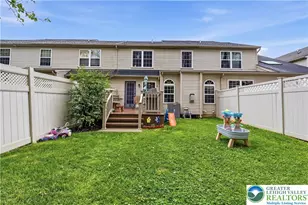 5543 Stonecroft Ln, Allentown City, PA 18106 - Photo 19