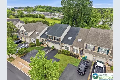 5543 Stonecroft Lane, Allentown City, PA 18106 - Photo 3
