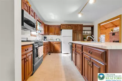 426 Moravian Street, Nazareth Boro, PA 18064 - Photo 49