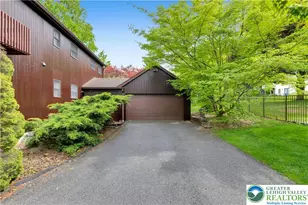 426 Moravian St, Nazareth Boro, PA 18064 - Photo 5
