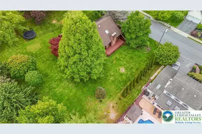 426 Moravian Street, Nazareth Boro, PA 18064 - Photo 57
