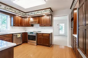 4777 Belmont Dr, Emmaus Boro, PA 18049 - Photo 21