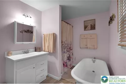 99 Garibaldi Avenue, Roseto, PA 18013 - Photo 21