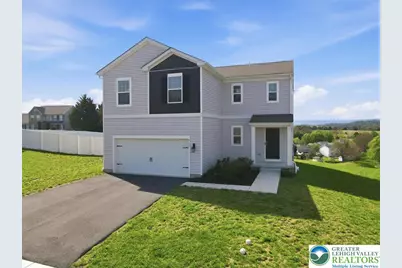 561 E 4th Street, Penn Twp, PA 19506 - Photo 5