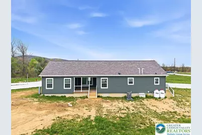 1318 Aylesbury Road, Lehigh Township, PA 18088 - Photo 3