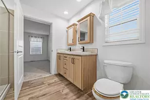 1318 Aylesbury Rd, Lehigh Township, PA 18088 - Photo 29
