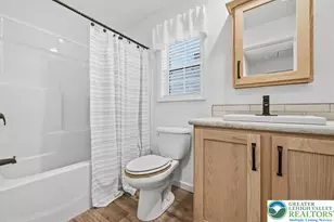 1318 Aylesbury Rd, Lehigh Township, PA 18088 - Photo 23