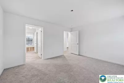 1318 Aylesbury Road, Lehigh Township, PA 18088 - Photo 27