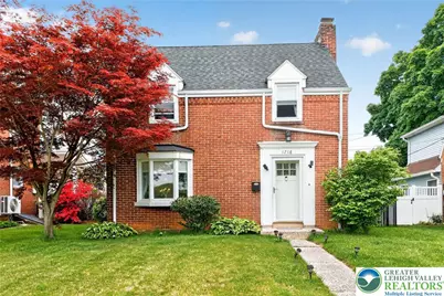 1716 Carlisle Street, Bethlehem City, PA 18017 - Photo 3