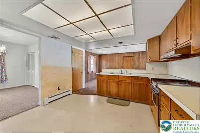 2765 Northampton Street, Palmer Twp, PA 18045 - Photo 13