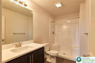 6653 Stein Way, Lower Macungie Township, PA 18062 - Photo 13
