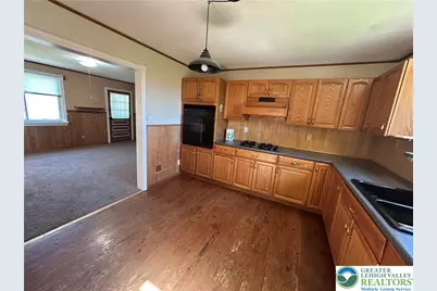 544 Moorestown Drive, Moore Township, PA 18014 - Photo 5