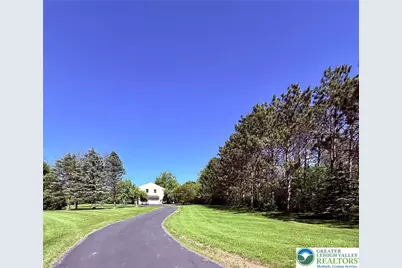 4943 Washington Street, Washington Township, PA 18078 - Photo 3