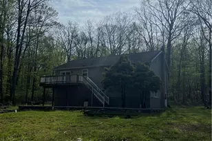 1240 Howeytown Rd, East Stroudsburg, PA 18302 - Photo 17