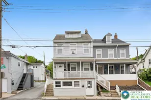24 N 13th St, Easton, PA 18042 - Photo 1